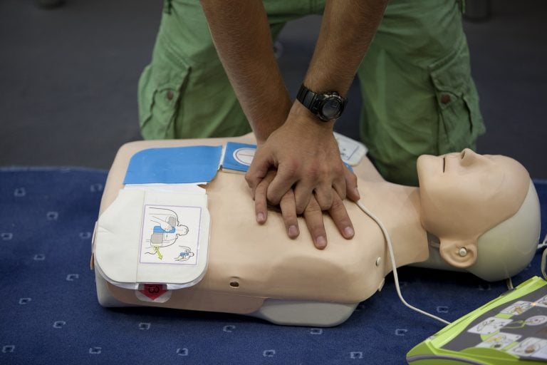 How To Use A Defibrillator AED B Training Limited